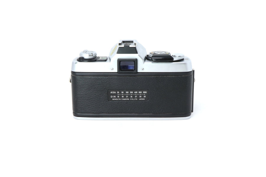 Minolta XG-1 35mm Film Camera with 50mm lens (1978)